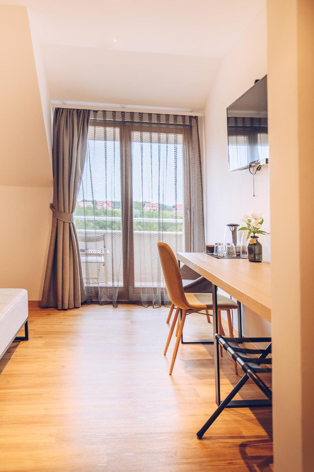 Tri lučke Hotel&Restaurant Krško Cameră foto